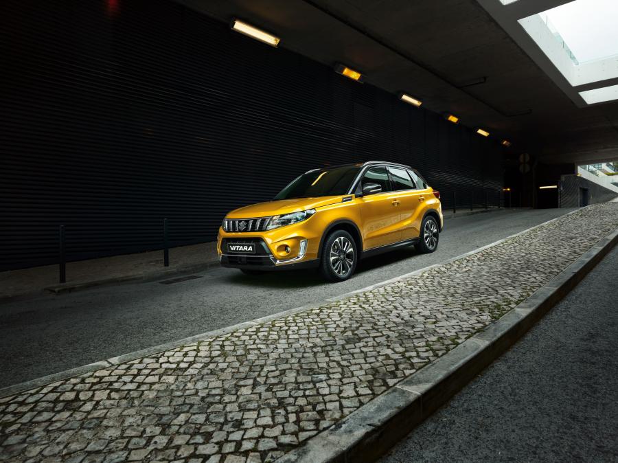  Suzuki Vitara 2018 года  (WW) (фото 18 из 41)
